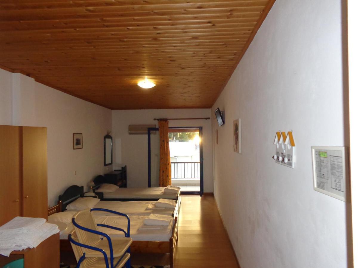 Hotel Porto Kairis Oreoi Esterno foto