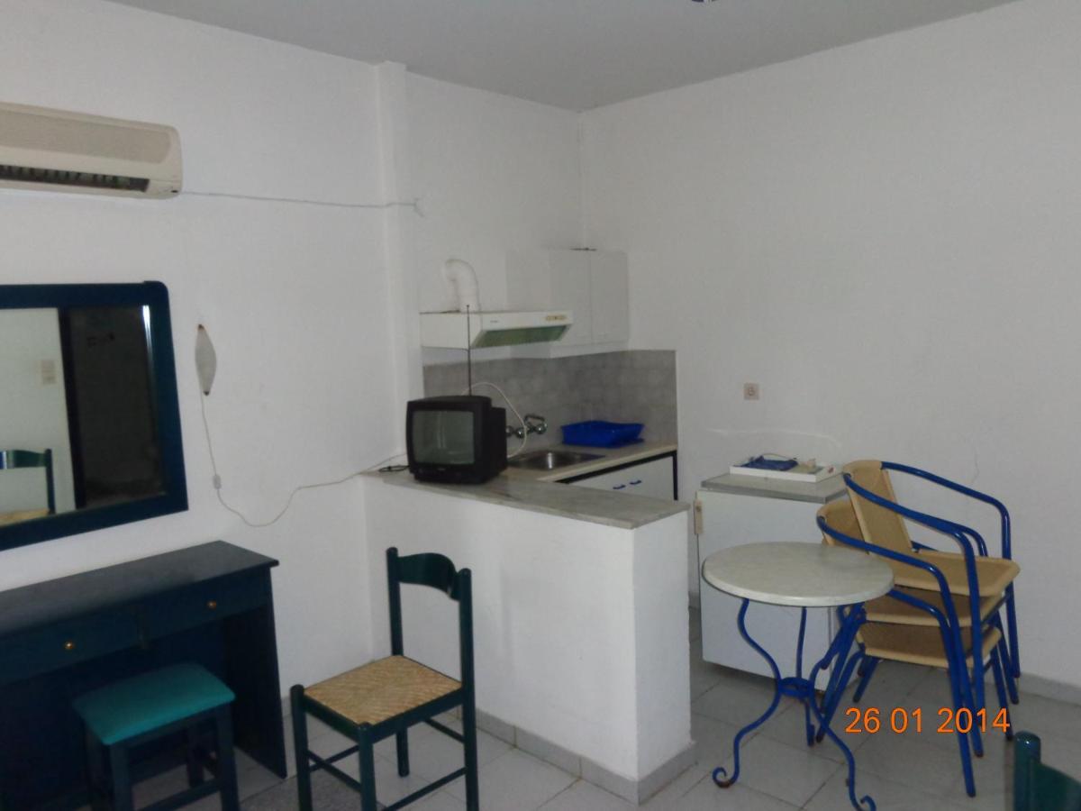 Hotel Porto Kairis Oreoi Esterno foto